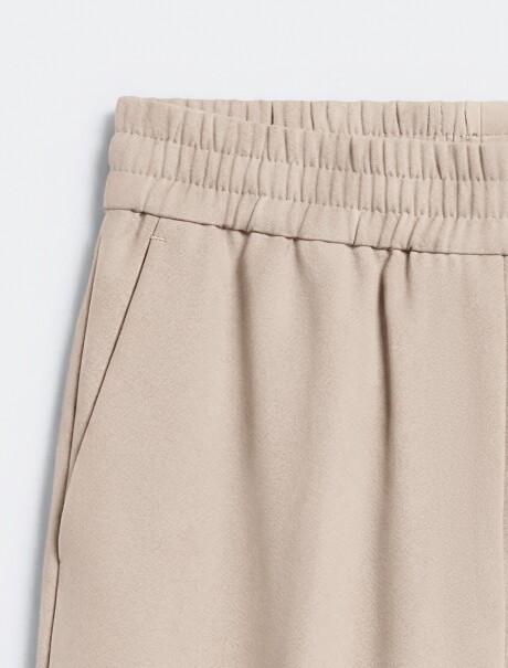 PANTALÓN RECTO DE TELA - BEIGE BEIGE