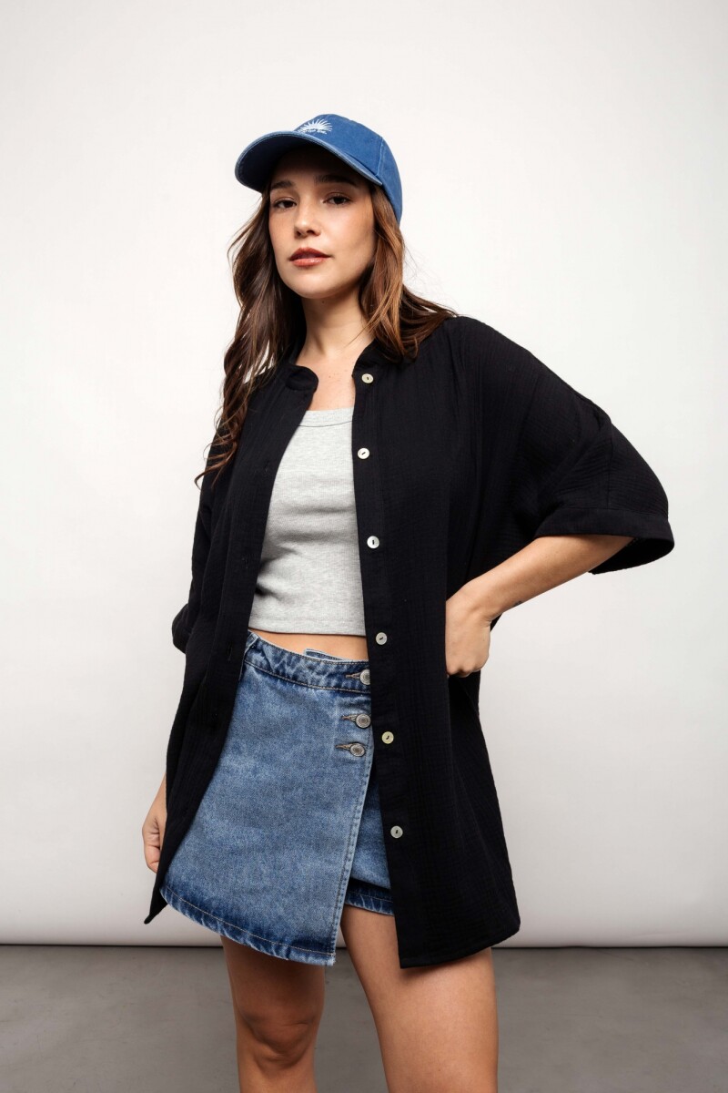 Camisa Celeste Negro