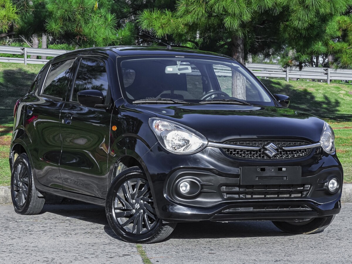 Suzuki Celerio 2024 EXCELENTE ESTADO! | Permuta / Financia Suzuki Celerio 2024 EXCELENTE ESTADO! | Permuta / Financia