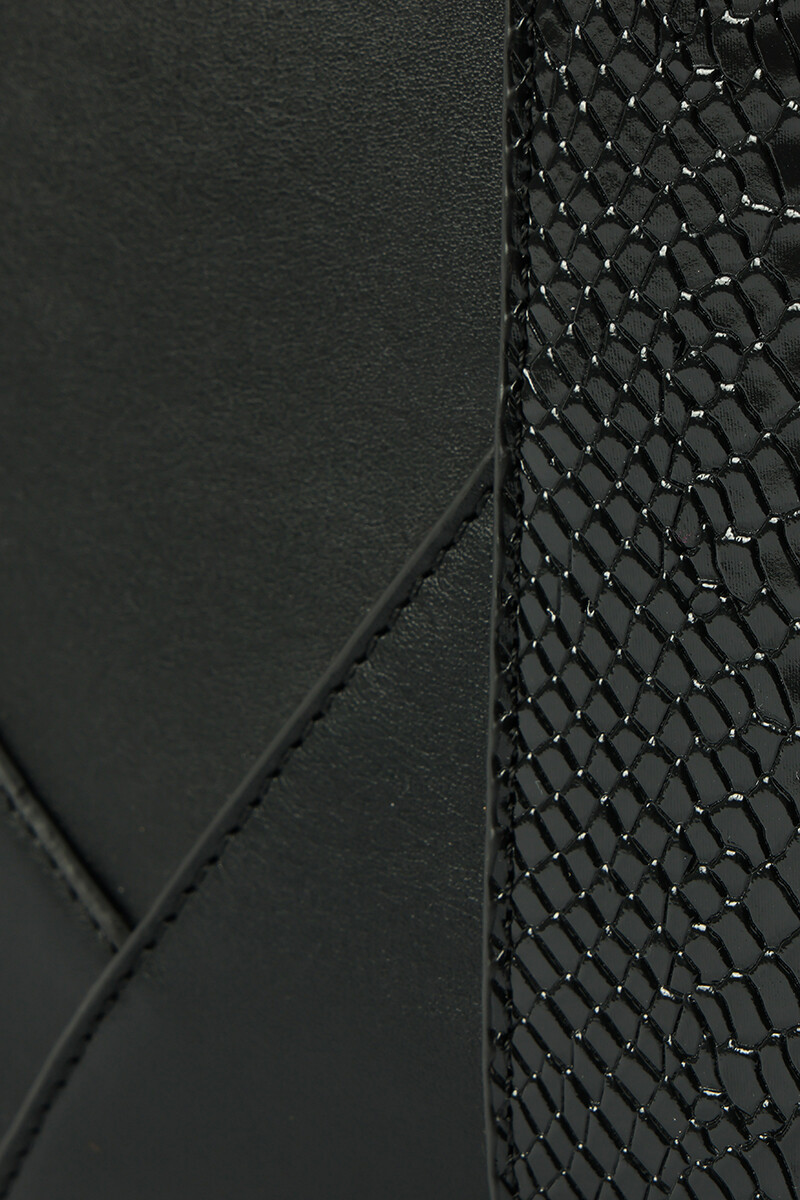 Cartera Canoa Negro