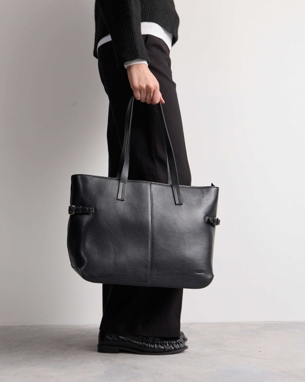 Bolso Sophie en cuero liso Negro