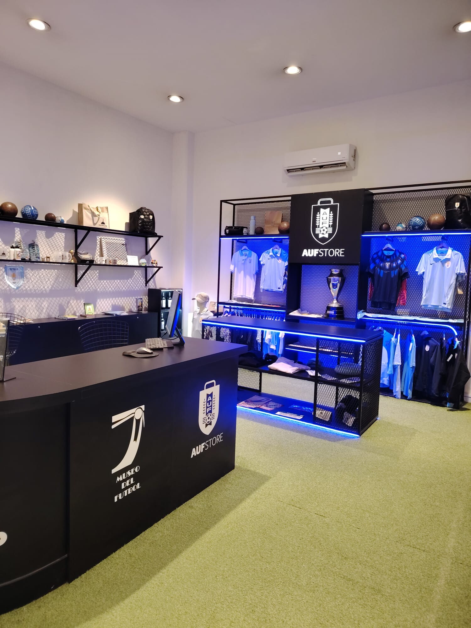AUF Store - Museo