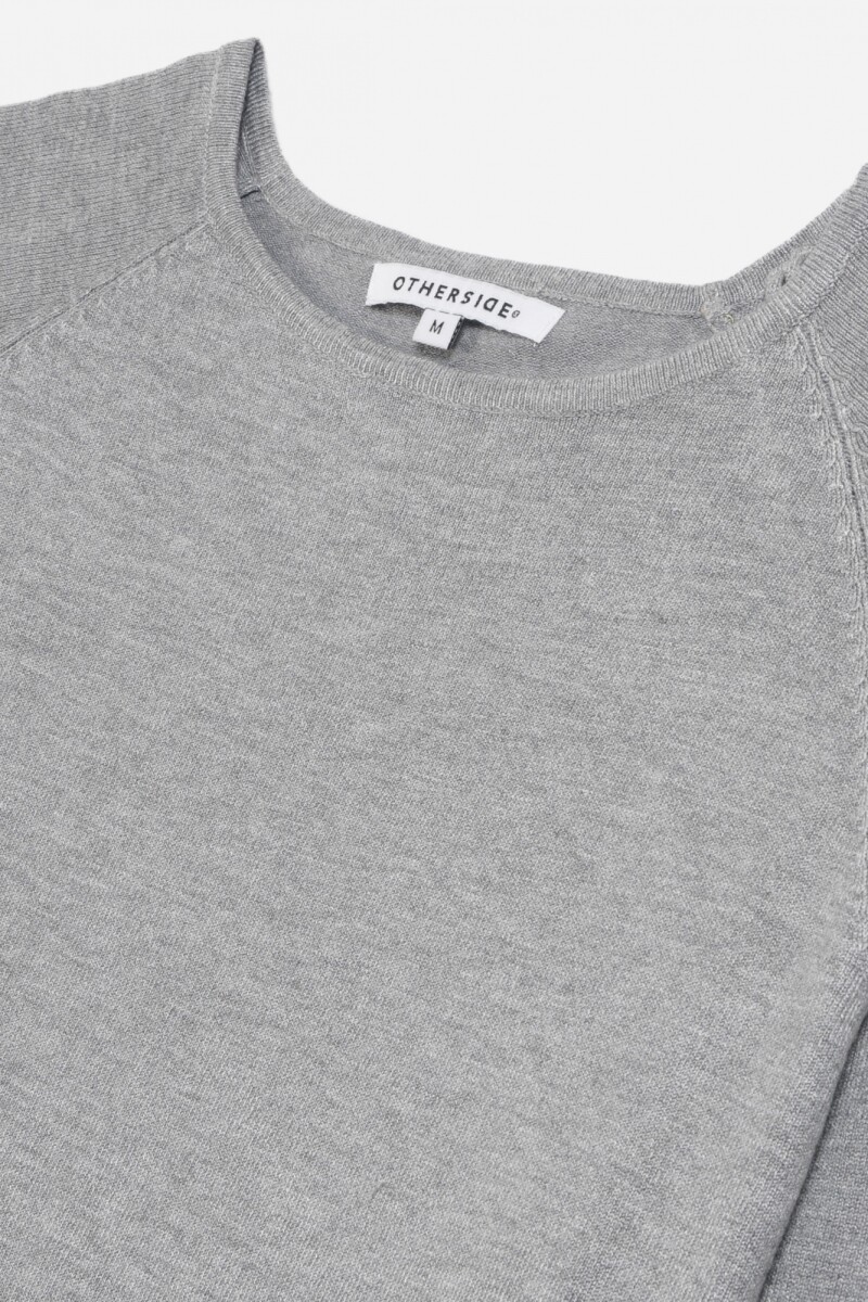 Sweater cuello redondo GRIS