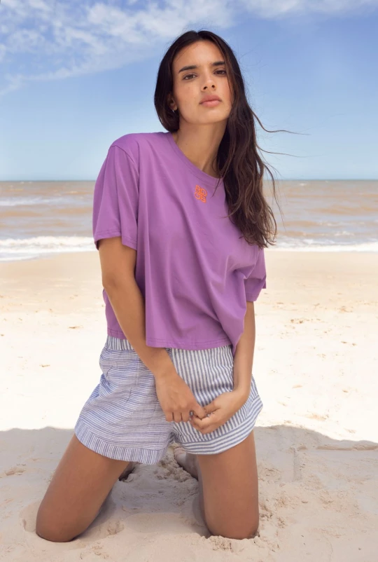 Remera Tag Lila