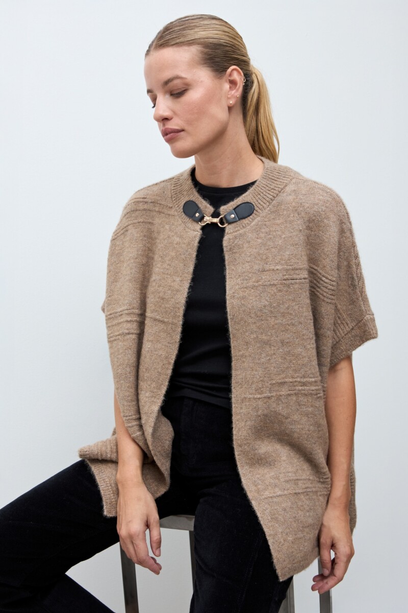 Capa tejida beige melange