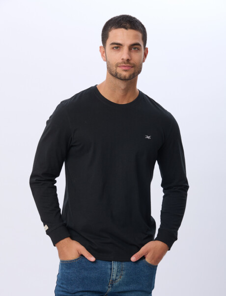 REMERA LISA DE ALGODÓN Negro