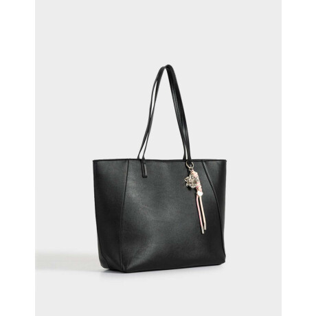 Cartera Shopper Con Charm Negro