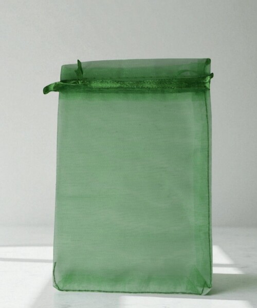 Bolsa organza 12x17 cm. VERDE