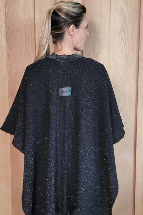 Ruana Samba Negro lurex plateado