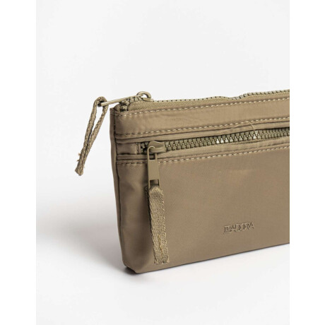 Monedero Nylon Con Bolsillo Verde Oliva