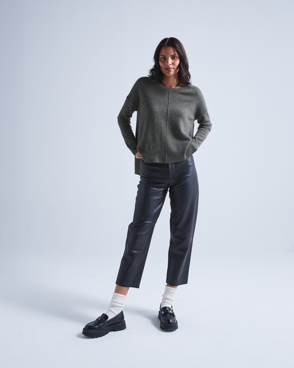 PULL COL ROND MANCHES LONGUES 