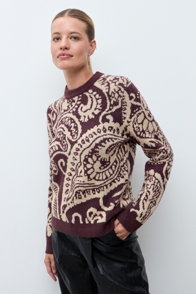 Sweater jacquard paisley ciruela