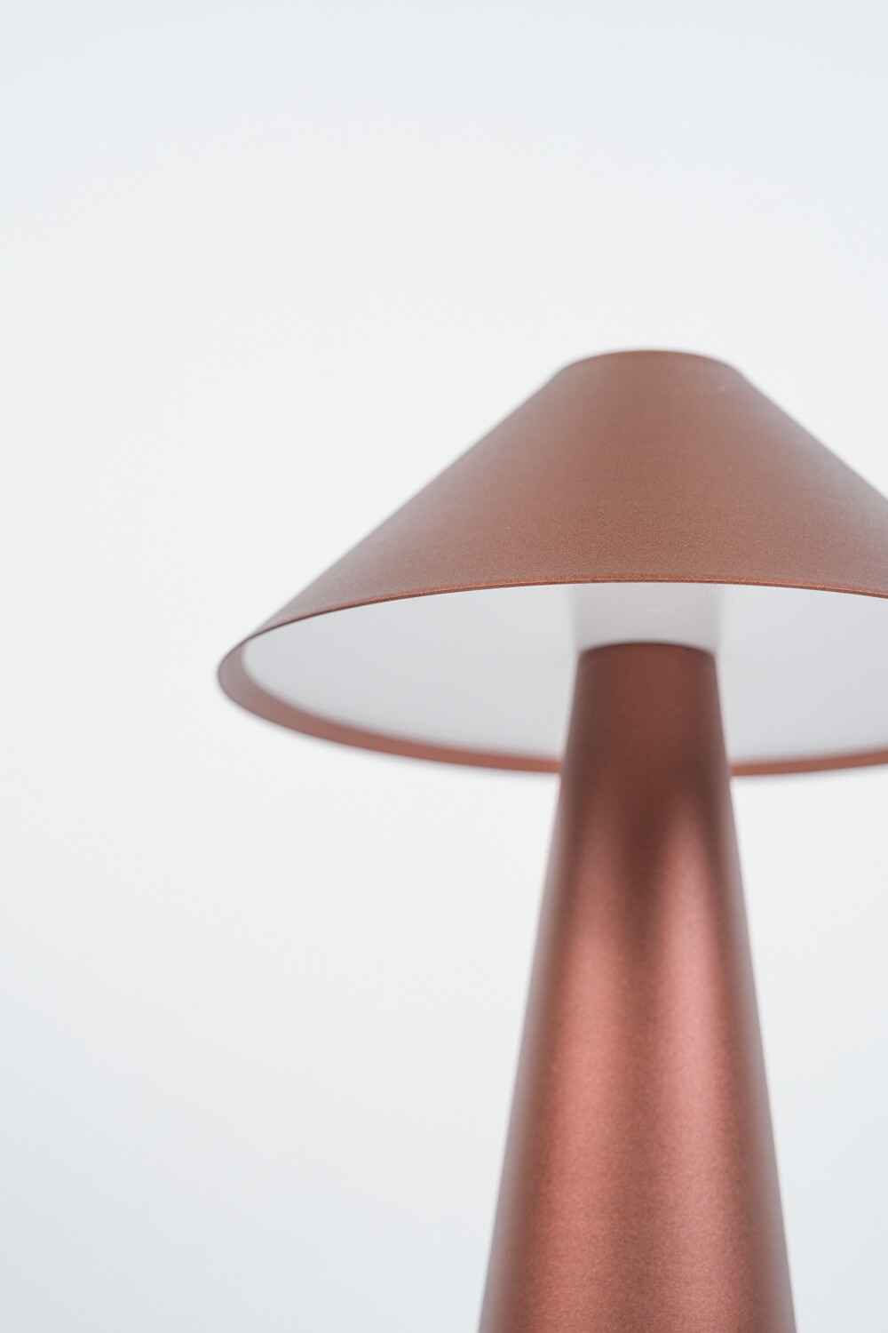 Lampara De Mesa Luthan, Touch Usb Cafe