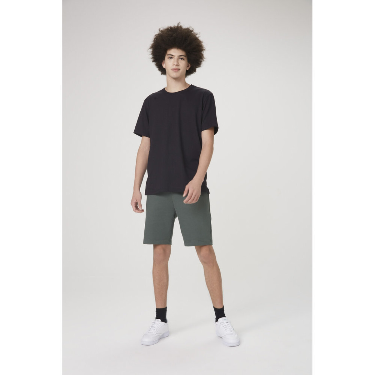 CAMISETA MM MASC - NEGRO 