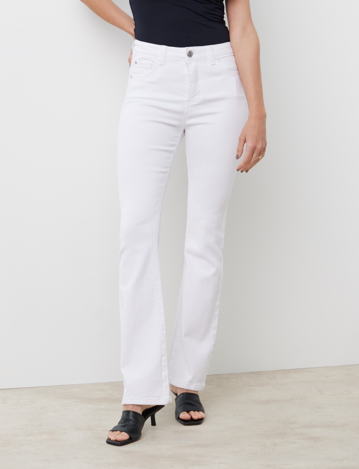 Oxford Jeans  Chaqueta blanca para mujer