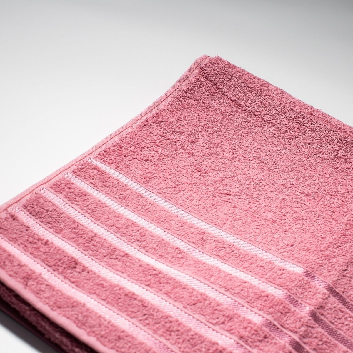 TOALLA DE BAÑO 70X140 - ROSA 