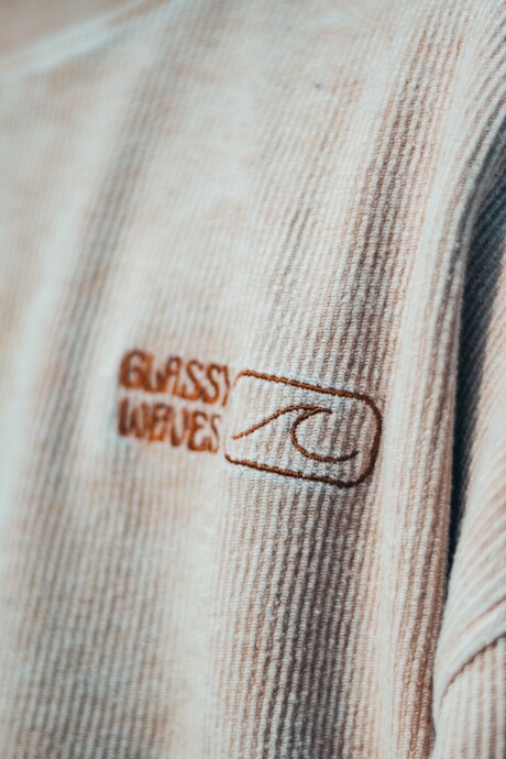 Buzo Acanalado Clásico / Crema U