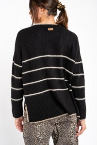 Sweater Rayado Negro