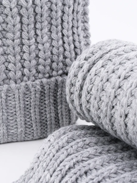 GORRO Y BUFANDA GRIS