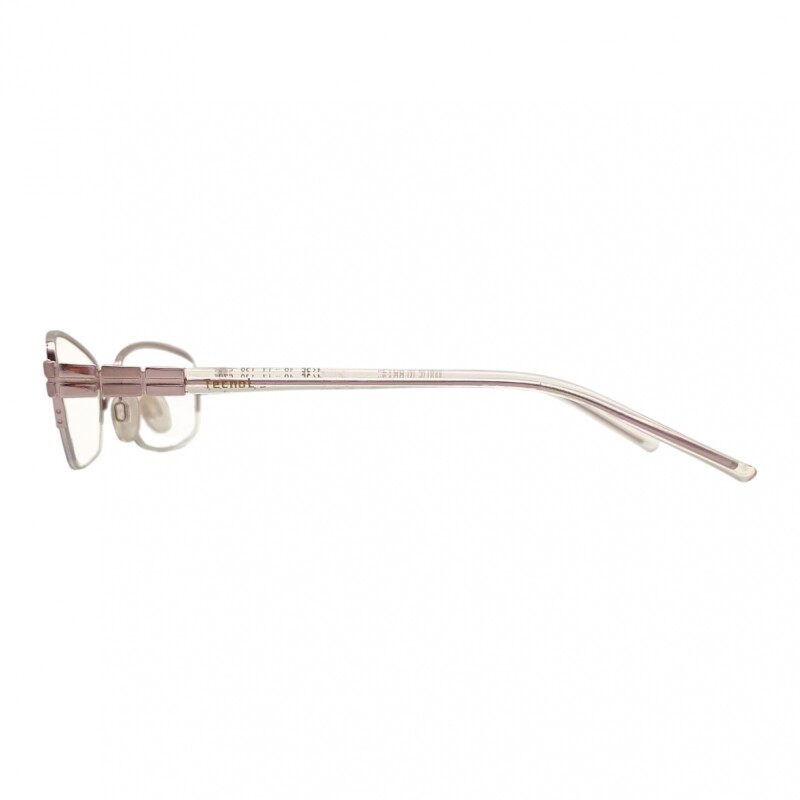 TL462560 lilauniforme