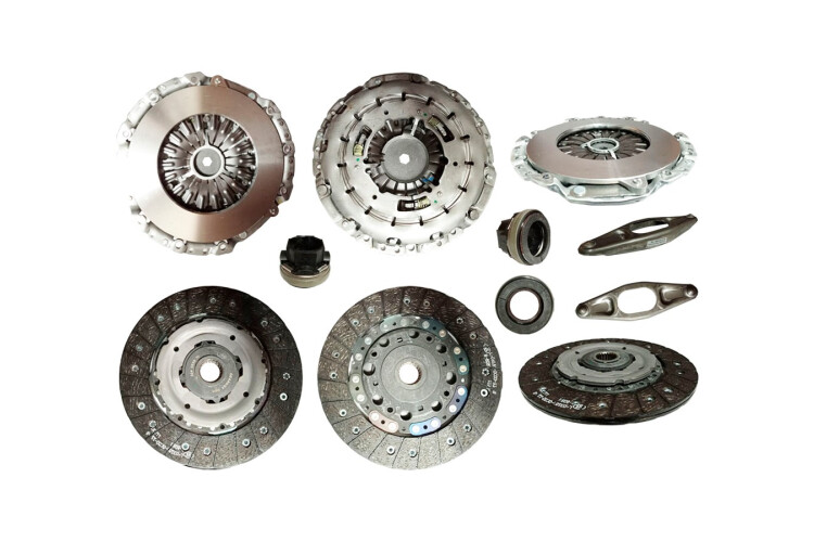 Kit Embrague C/Rod Luk BMW 120 D (E81) 04-07 Ø240-Est.22 Kit Embrague C/Rod Luk BMW 120 D (E81) 04-07 Ø240-Est.22
