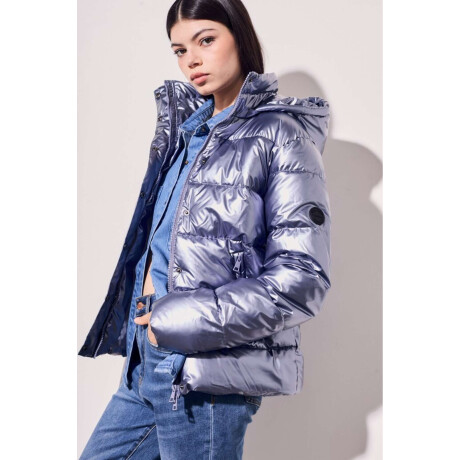 Campera Engomada Water Repellent Celeste