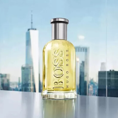 Set Perfume Hugo Boss Bottled EDT 100ml + Shower Gel + Deo Original Set Perfume Hugo Boss Bottled EDT 100ml + Shower Gel + Deo Original