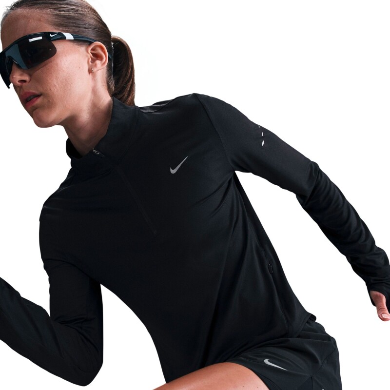 Abrigo Nike Swift de Mujer Negro