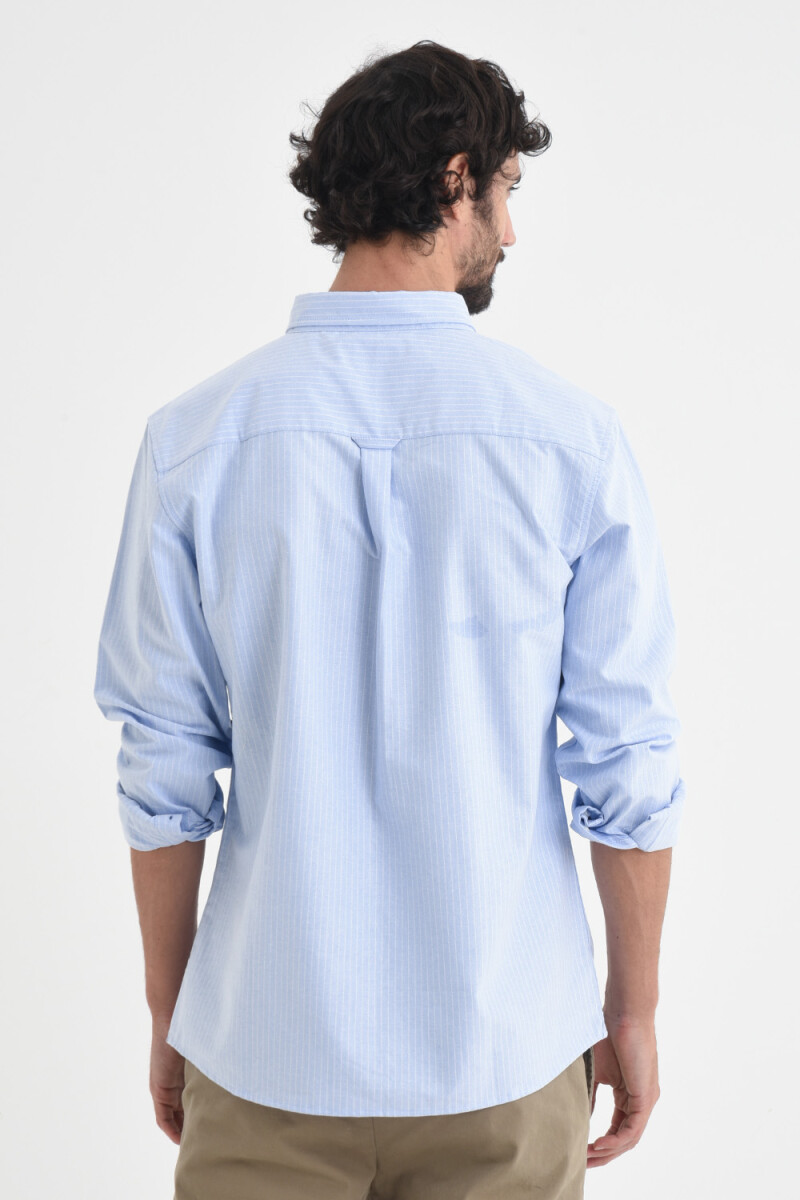 Camisa manga larga oxford Celeste con micro raya blanca