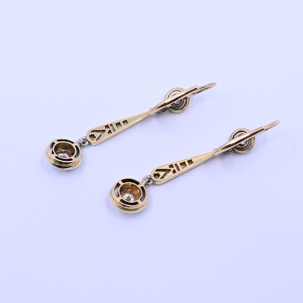 Caravanas oro 18k antiguas con brillantes y diamantes. Caravanas oro 18k antiguas con brillantes y diamantes.