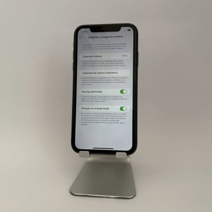 iPhone 11 64 GB - Black iPhone 11 64 GB - Black
