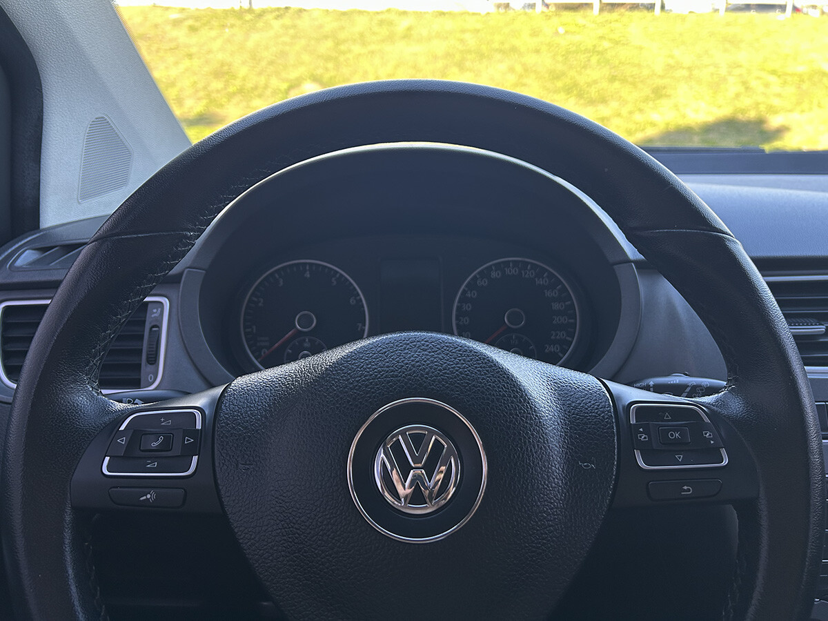 Volkswagen Suran con Ficha Oficial | Permuta / Financia Volkswagen Suran con Ficha Oficial | Permuta / Financia
