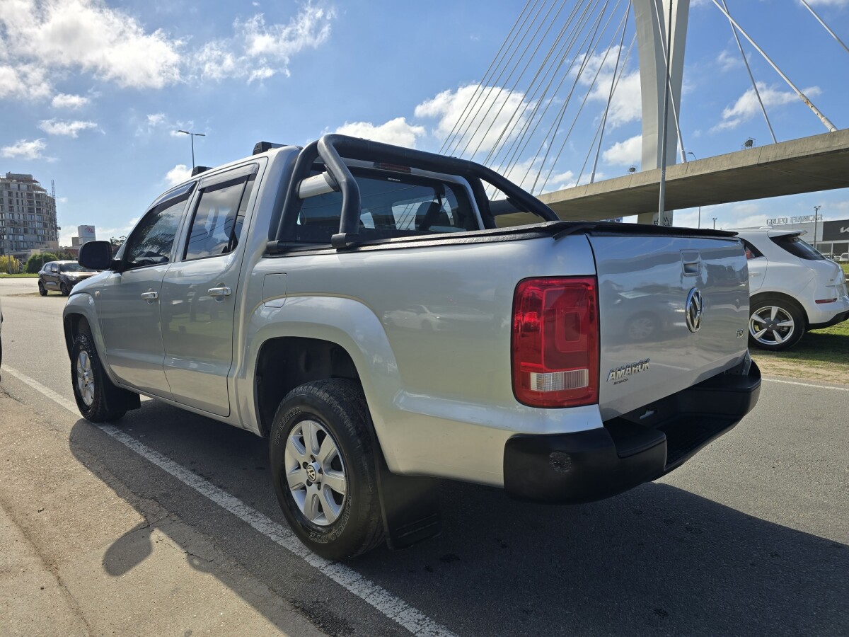 Volkswagen Amarok 2.0 EXCELENTE ESTADO! | Permuta / Financia Volkswagen Amarok 2.0 EXCELENTE ESTADO! | Permuta / Financia