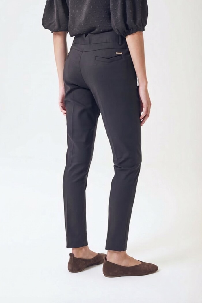 Pantalón Recto Spandex Negro
