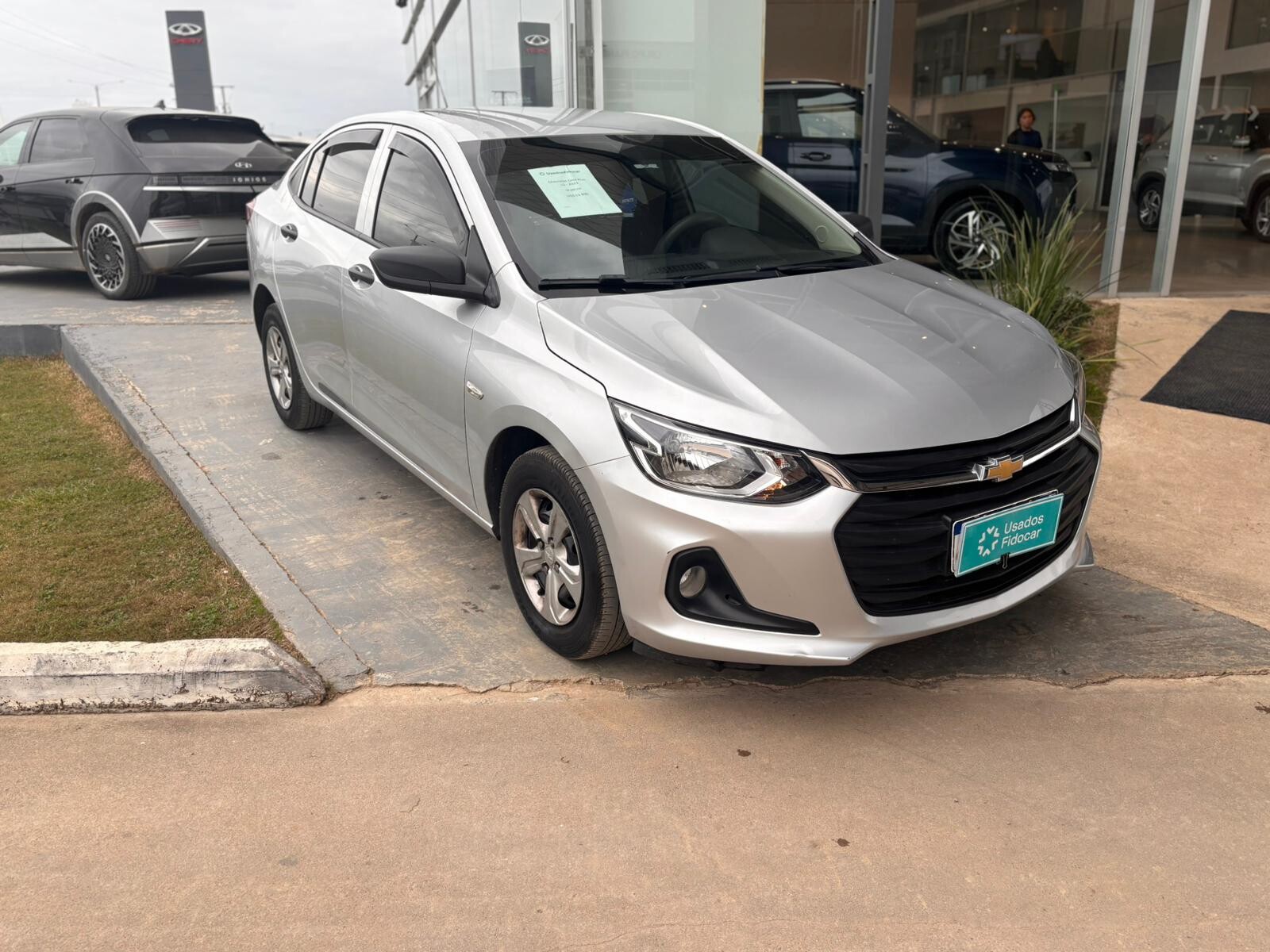 Chevrolet Onix Plus LS - 2023 