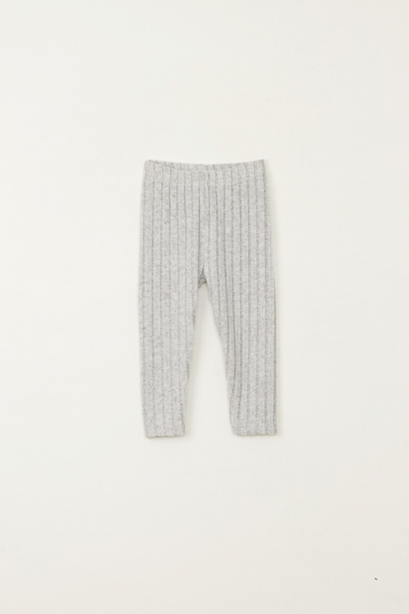 Set remera y pantalón lanilla Gris