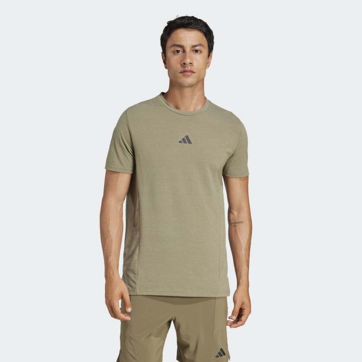 Remera Adidas Designed for Training - Verde 