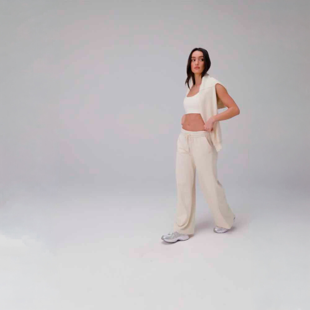 Pantalón Year Round Terry Wide Leg Sweatpant Mujer Almond Milk