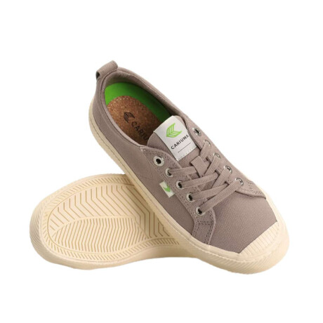 Championes Cariuma Oca Low Gris