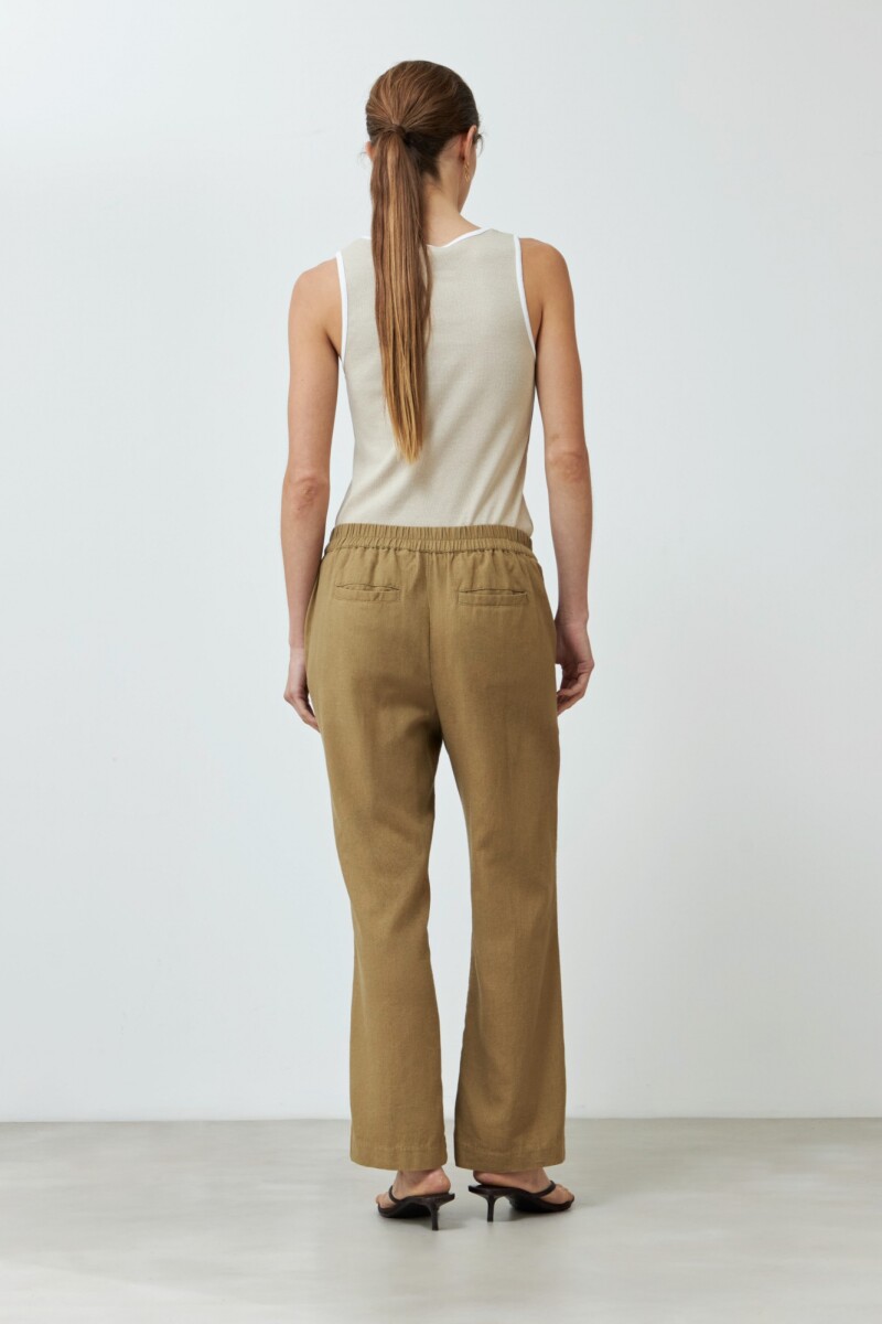 Top canalé con vivo en contraste beige melange