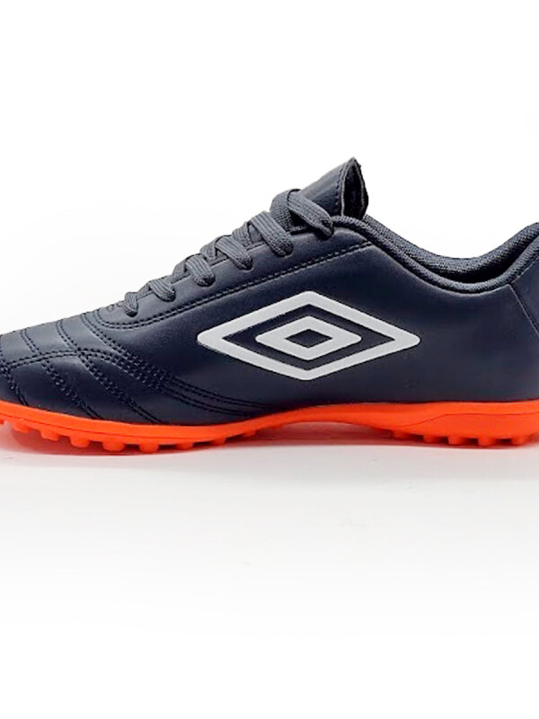 Calzado Classic II TF Umbro Hombre 189