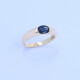 Anillo oro 18k y zafiro oval. Anillo oro 18k y zafiro oval.