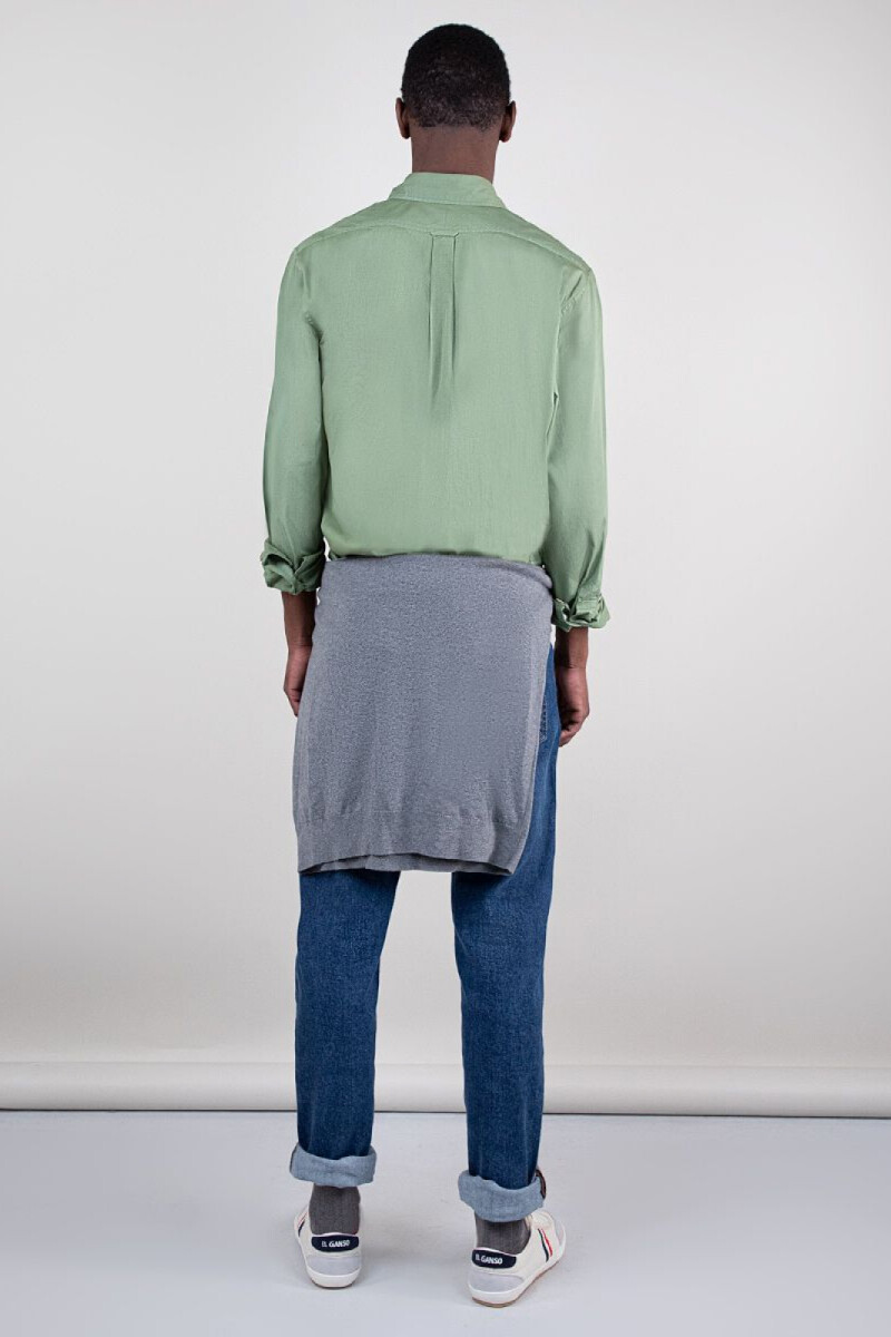 Camisa Garment Dyed Verde