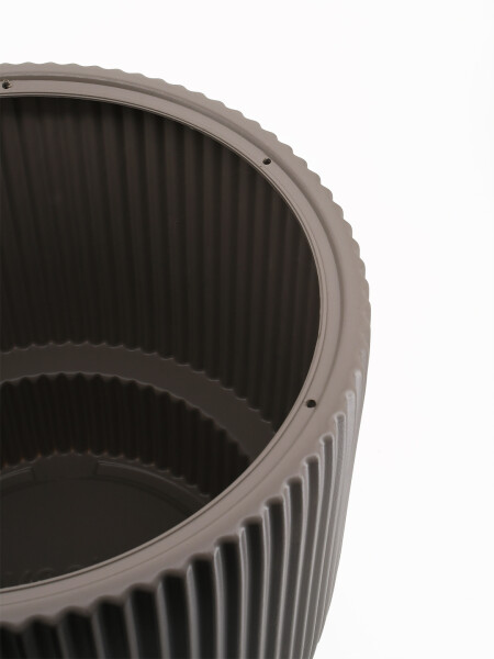 MACETERO VEGA RIPADO BEIGE