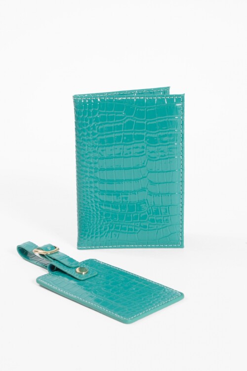 Set de funda para pasaporte y tag de valija croco celeste