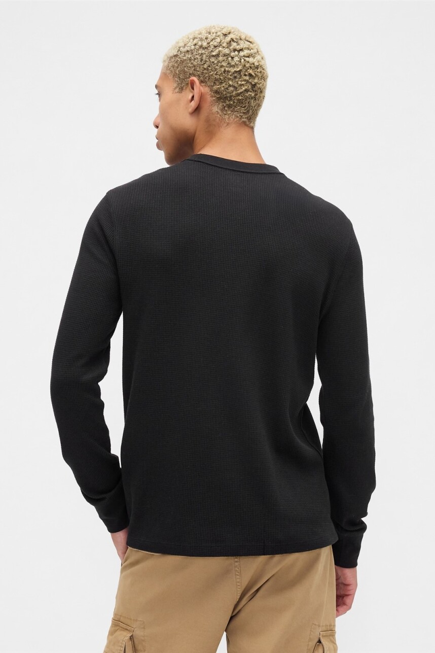 Remera Waffle Manga Larga Logo Gap Hombre Black