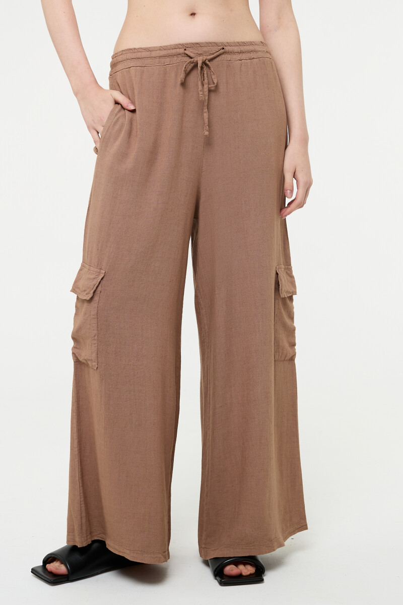 PANTALÓN CARGO Marron