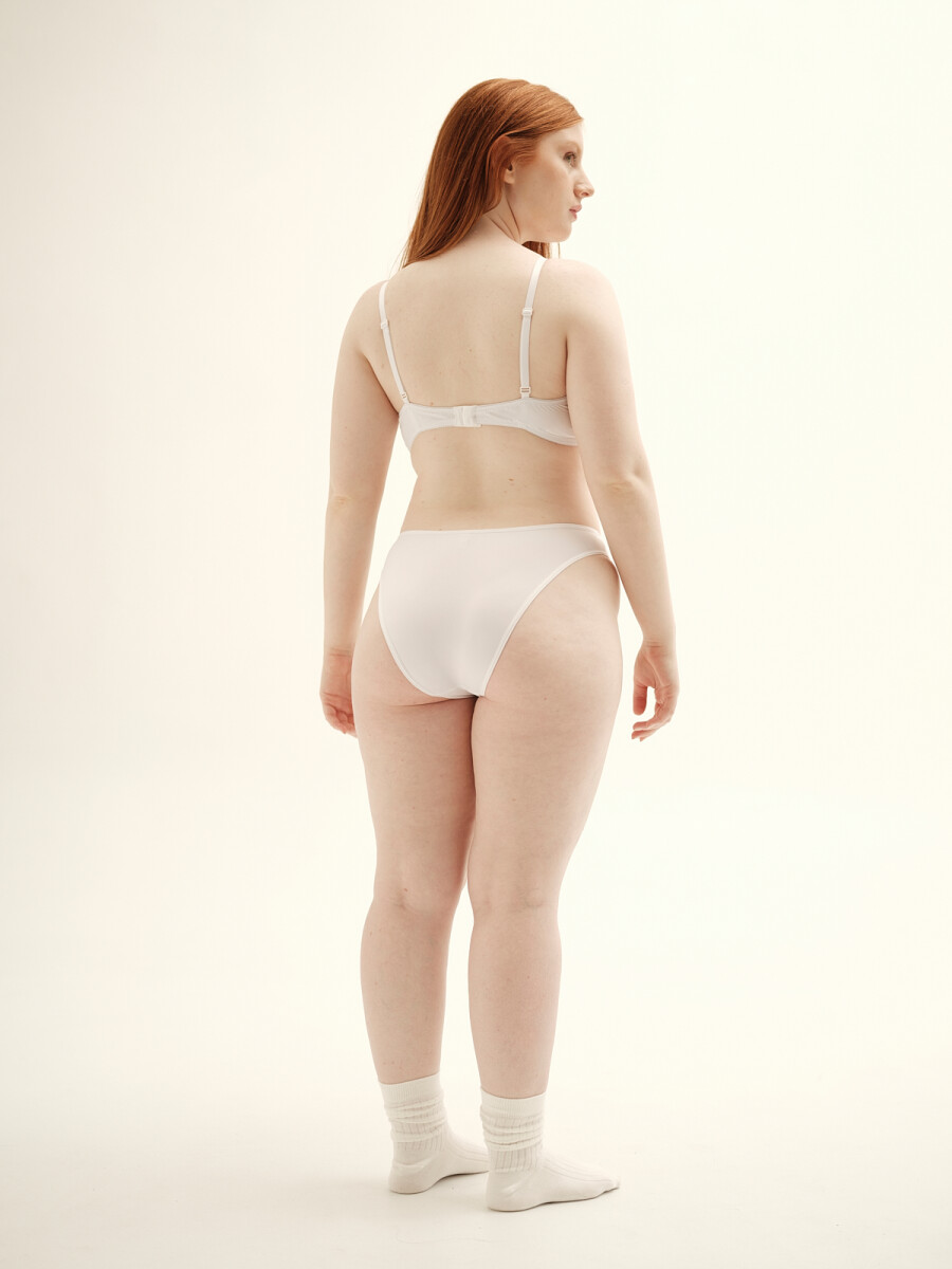 Vedetina Antonia ECO – Corte clásico con faja que acompaña sin marcar - Blanco 