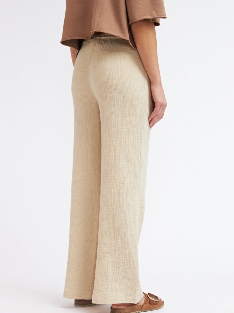 PANTALÓN TRAMA BEIGE