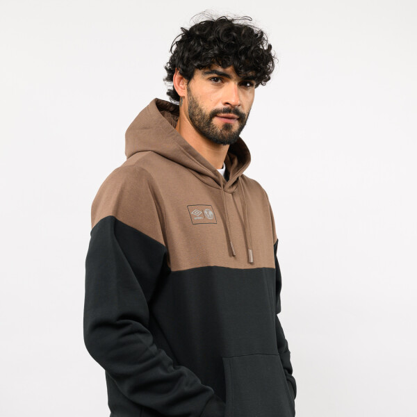 Canguro District Umbro Hombre 02n